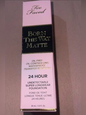 Too Faced Born This Way Matte Foundation - Ganache
